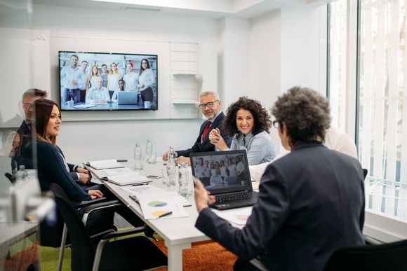 Digitale Transformation – Meeting mit Kollegen