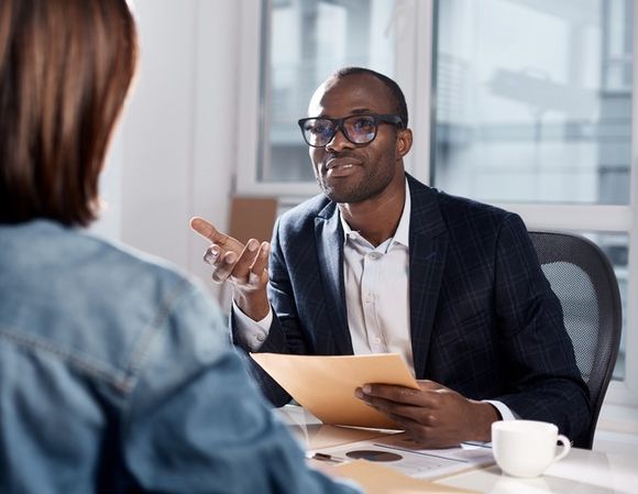 Recruiter beim Job-Speed-Dating